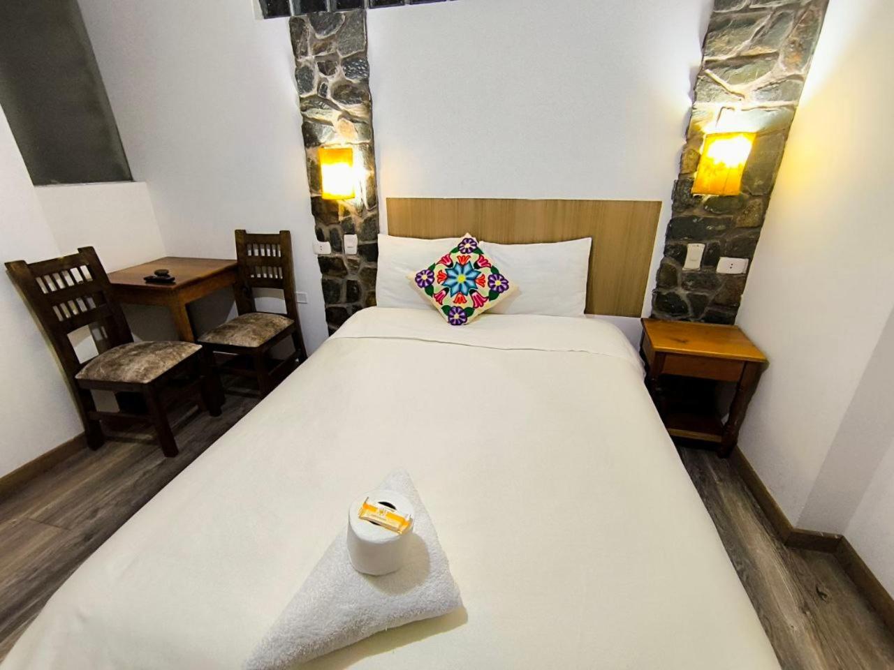 Hostal Balcon De Piedra Urubamba Eksteriør bilde