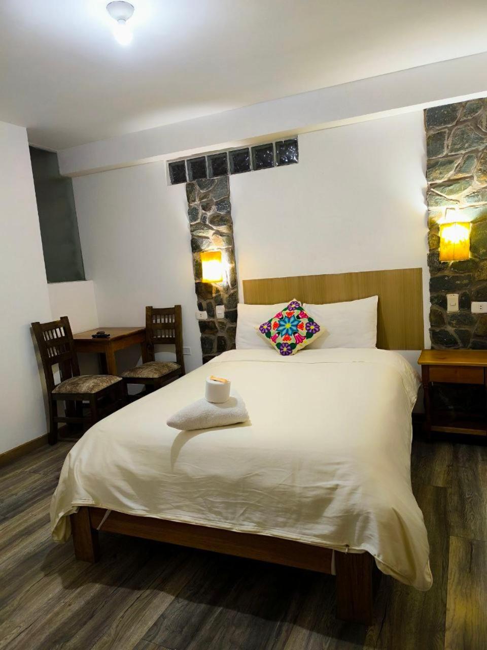 Hostal Balcon De Piedra Urubamba Eksteriør bilde